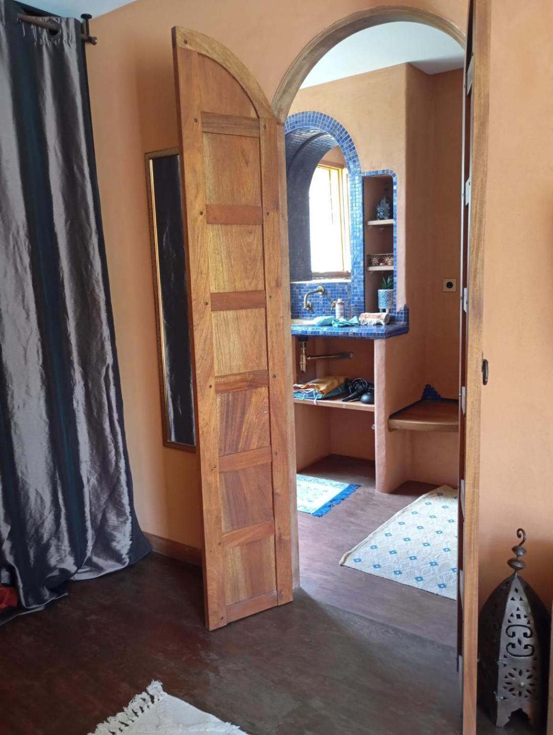 La Maison Bleue Ponsas Exteriör bild